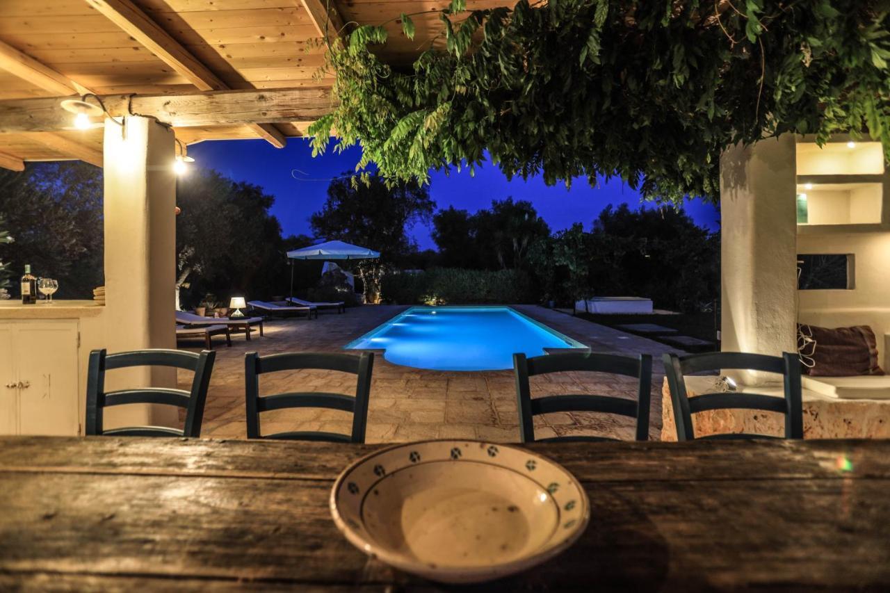 Trulli Il Geco Sognante Villa Ceglie Messapica Eksteriør bilde