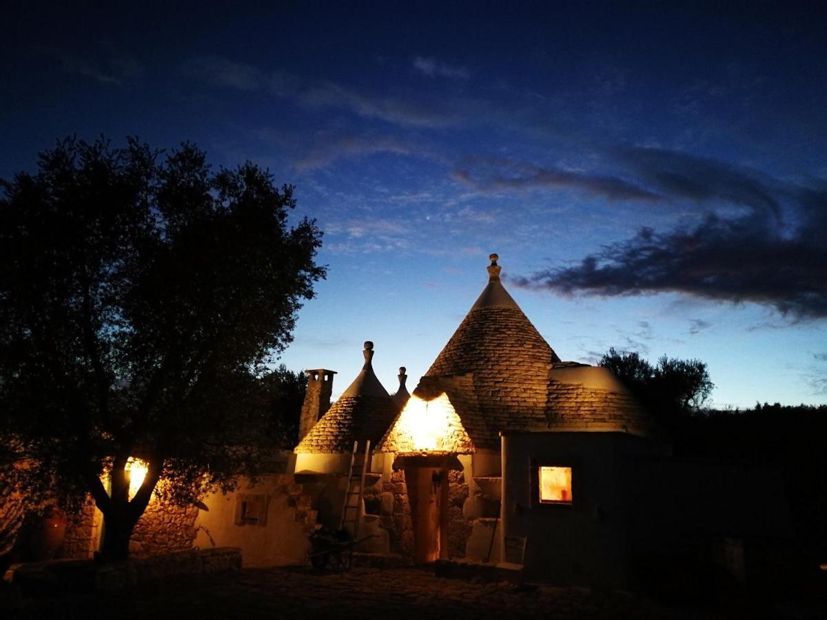 Trulli Il Geco Sognante Villa Ceglie Messapica Eksteriør bilde