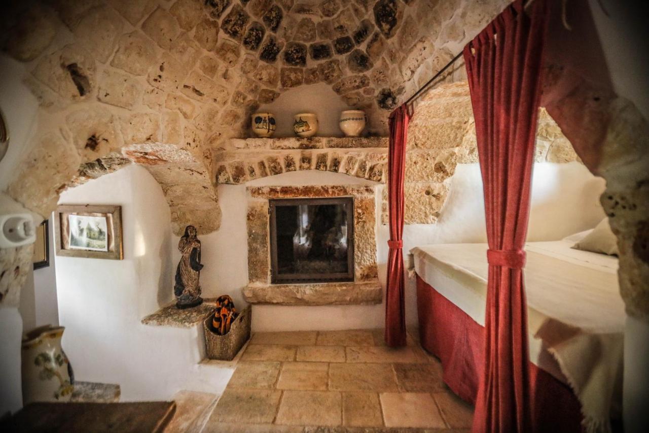 Trulli Il Geco Sognante Villa Ceglie Messapica Eksteriør bilde