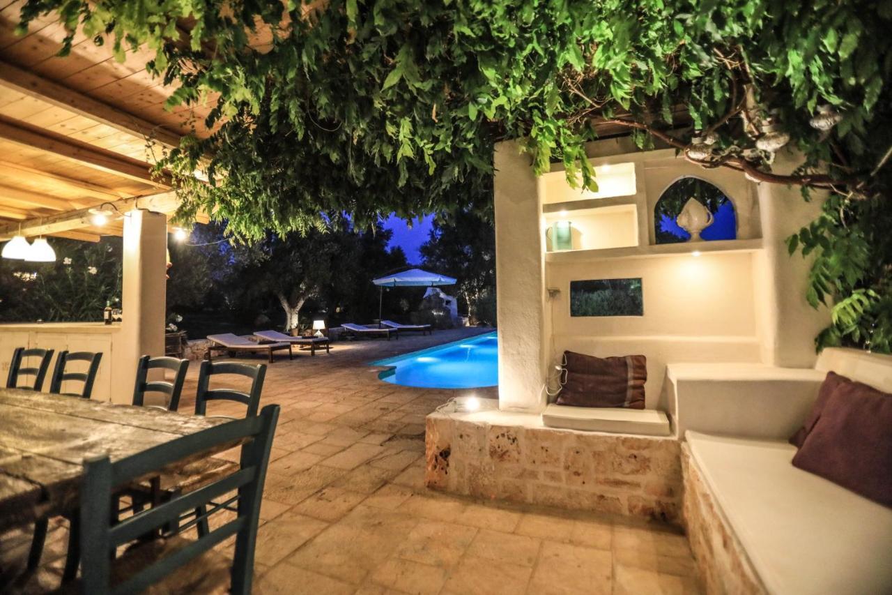 Trulli Il Geco Sognante Villa Ceglie Messapica Eksteriør bilde